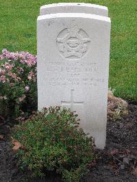 Berlin 1939-1945 War Cemetery - Kearl, Eldon Eastham